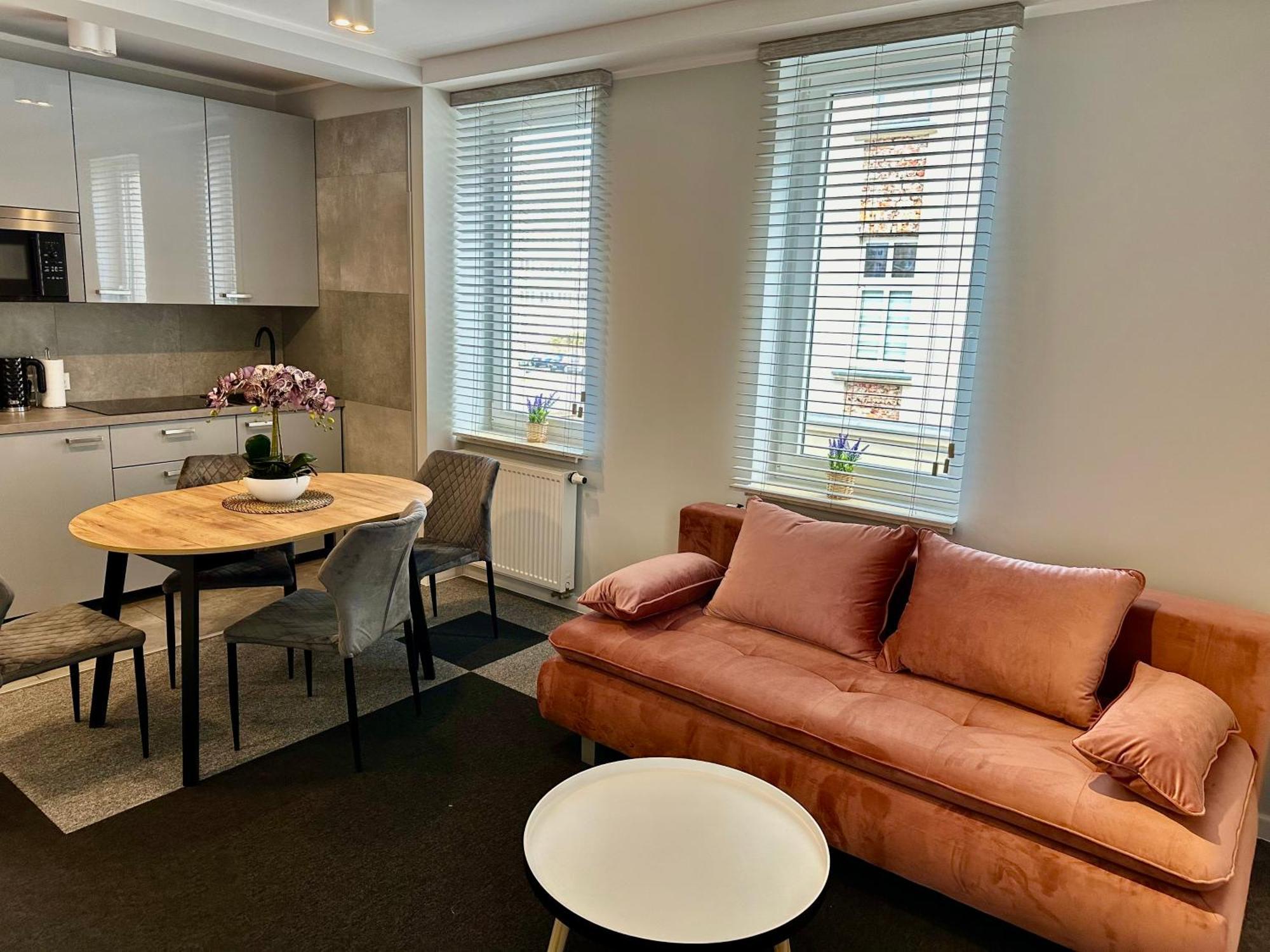 Apartamenty 1 Maja 94 كاتوفيتسه المظهر الخارجي الصورة