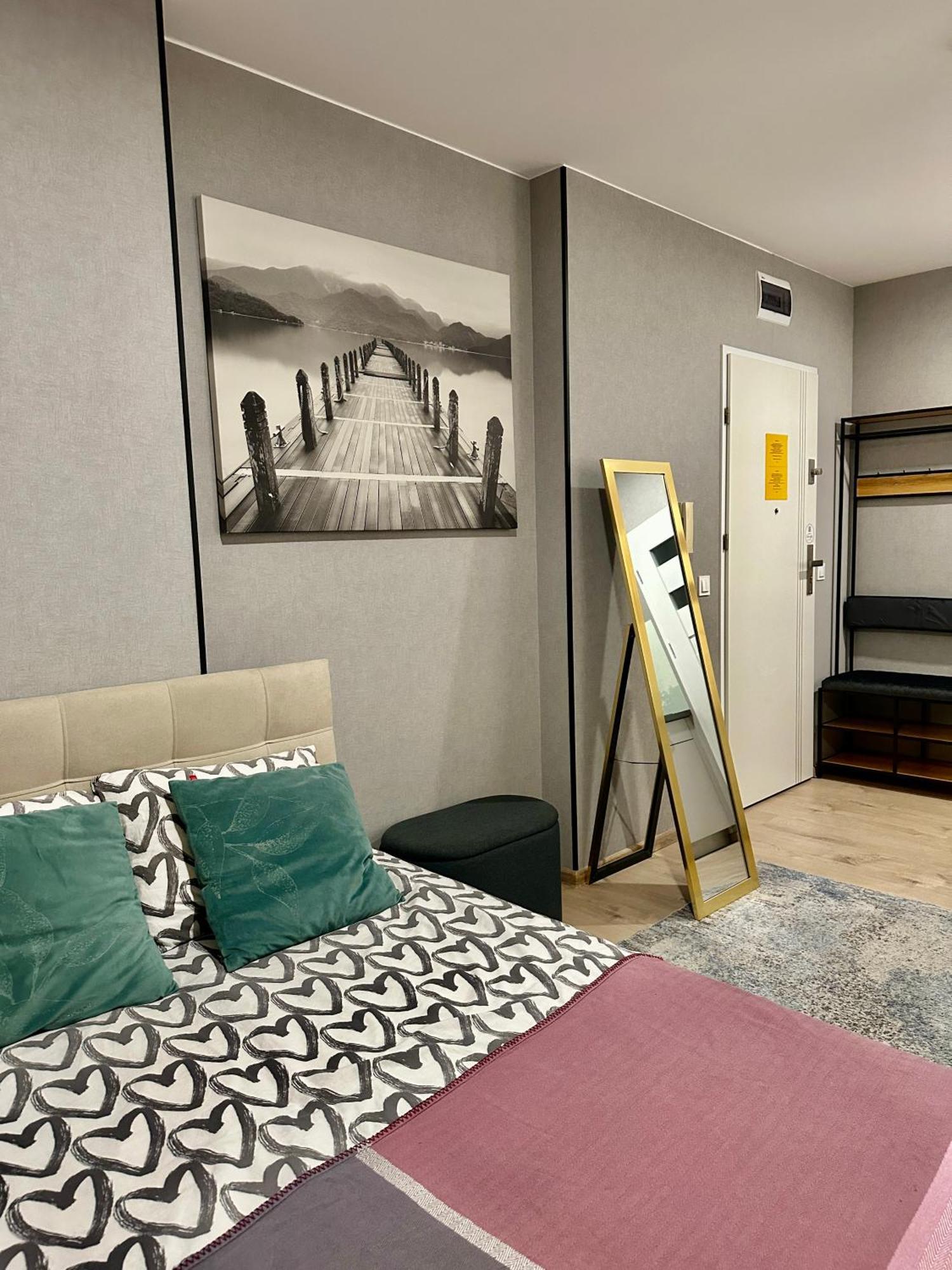Apartamenty 1 Maja 94 كاتوفيتسه المظهر الخارجي الصورة